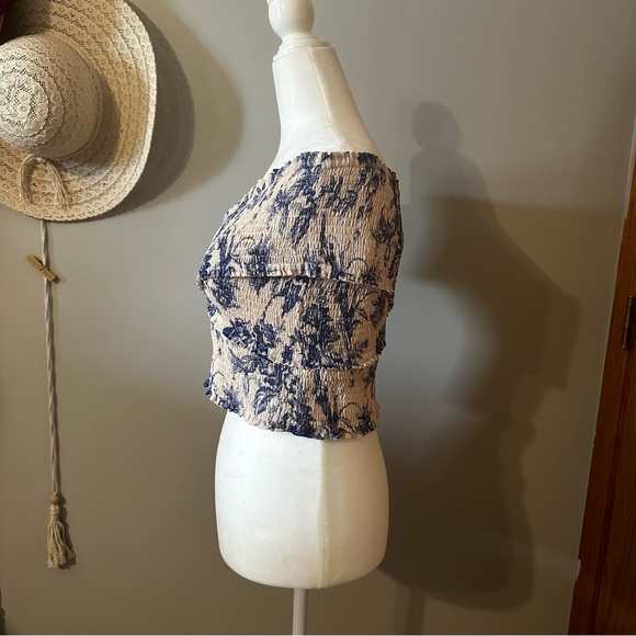 Express Blue Ivory Floral Smocked Off The Shoulder Wrap Cropped Top - Picture 4 of 12